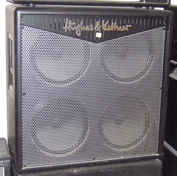 洗濯機可 Hughes & Kettner Statesman Series STM412 240W 4x12 Guitar