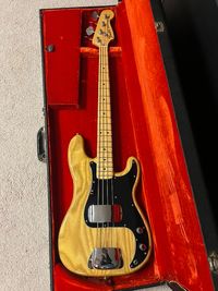 1976 Fender Precision Bass 