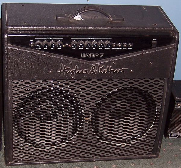 Hughes & Kettner WARP 7 Combo - Axeshop