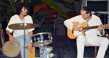 guayabitos samba played by percussion armando abreu & guitar oskar christian 2.2014
