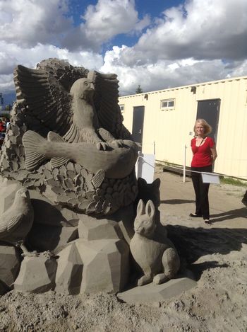 Leanne Cummings admires sculptures
