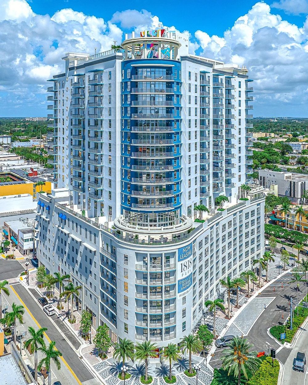 Photo by  Mike's Aerial Photography LLC   -  RoofTop Mural painted by Rob Robi   summer 2022   -  1818 Park Hollywood , Florida