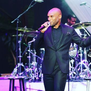 Kenny LAttimore
