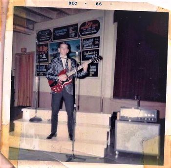 Chuck - Cool Outfit! -1966
