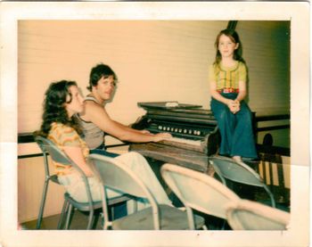 Flashback to 1978 where I'm rehearsing for my Granparents 50th Anniversay in Mount Stewart P.E.I. with my cousins looking on... I was 18 in this pic... Nice hair!
