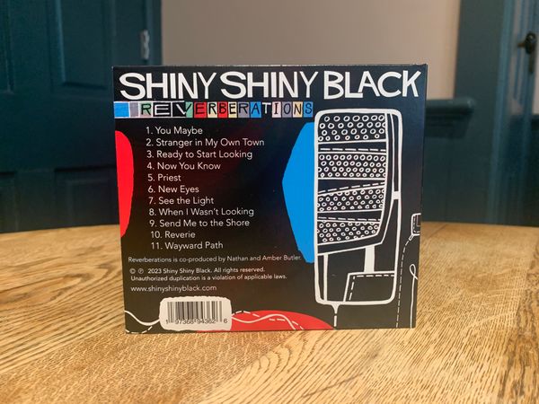 Shiny Shiny Black - Store