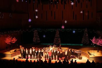 Heidi Joy's Holiday Joy Concert - Final Bow with the Musicians and Backup Singers
