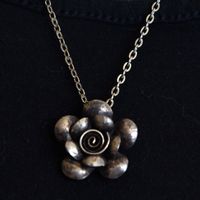 Metal Rose Necklace