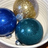 Glitter Christmas Balls - X-Large