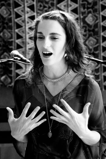 Photo by Benjamin Buren, Alive Studios
