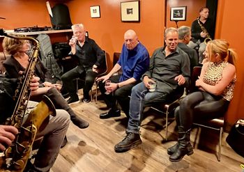 the green room chat
