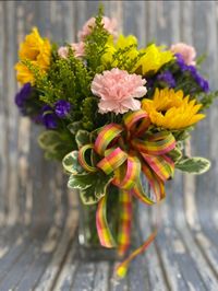  Glass Etching & Sunflower Floral Arrangement 