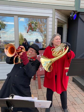 Holiday Horns getting dramatic.
