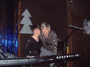 Lindy and brother Roger perform at the Elks Club in Heppner, OR 2004
