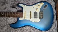 American Showcase Stratocaster HSS