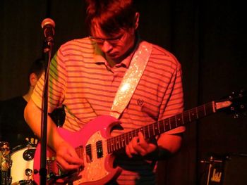 Chris Reid - Guitas/Backing Vox
at The Black Swan on Sat June 8th 2013
Photo by Ken Baird
