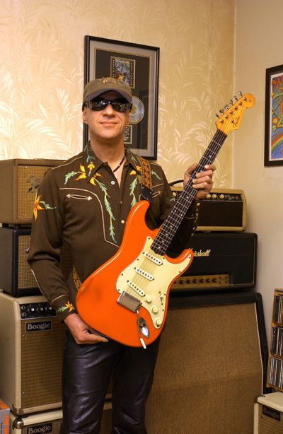 1959 Fender Stratocaster Fiesta Red
