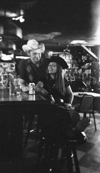 With Roger Wallace at Ginny's Little Longhorn, Austin TX (Chad Schaefer)
