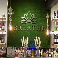 Breathe Coctail Lounge
