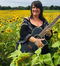 Michele Spitz Solo @  Hemlock Farmer's Market