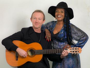 PP Arnold and Steve Cradock by Gered Mankowitz
