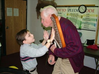 Music outreach~ Music touches and changes young and old~ Can't you hear the love?
