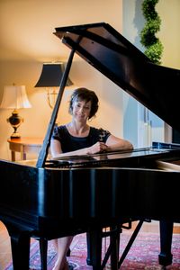 'Music with Beth' at Bridgewater Retirement