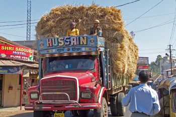 Transport truck in Vrajeshwari
