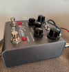 Dean's El Capistan delay pedal