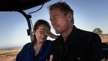 Richard Roxburgh & Miranda Otto as Duncan & Kath
