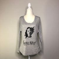 Long-Sleeved Scoop-Neck // Small