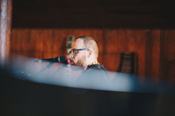 Matt Scott - Vocals, Guitar
