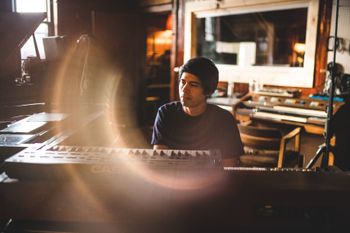 Peter Krag - Keys

