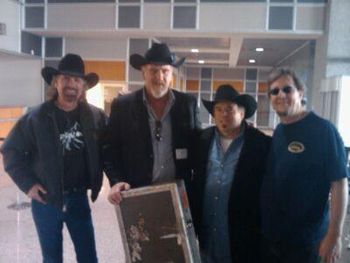 
To start off the new year we flew to Austin, TX to showcase for the Texas Fairs and our friend Dave Miller with Asleep at the Wheel met us...and minutes later we ran into our hero...Ray Benson himself!


