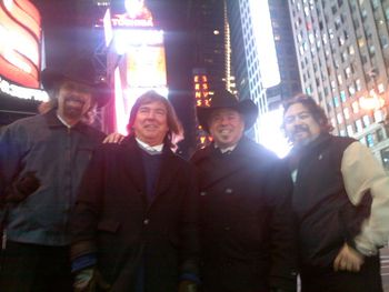 
While in Manhattan we stayed a block off of Times Square and went for a  frigid 1am strole...because we could!!!


