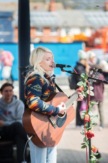 Busking in Poole (Damian Godley)
