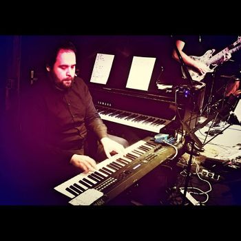 Dimitris - keyboards
