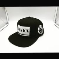 Menice Snap Back