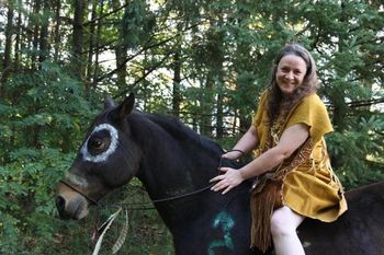 Native experience, horse Pip
