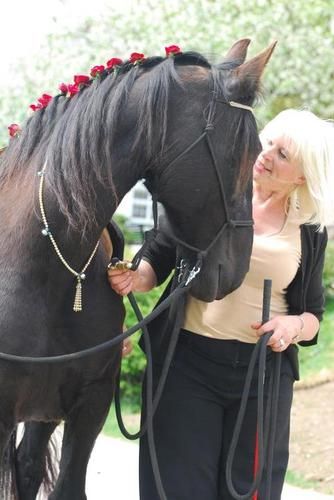 Chris sharing a quiet moment with Tjalline before the photographs.
