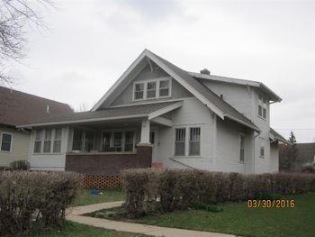 108 E 8th St, Wayne,   Upstairs apartment
