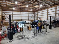 PRIVATE BARN CONCERT FOR FANS OF THE BAND WITH ROB JR.!!!