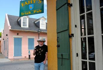 a quiet mornin' in new orleans
