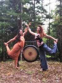 Yoga & Sonothérapie avec Joli Om Shanti (Julie Desjardins) & Karine Ste-Marie