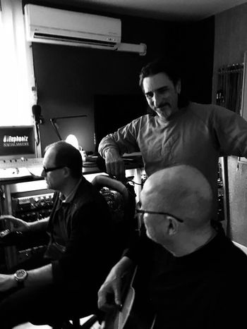 PRODUCER CHRIS  . ARTISTIC MANAGER MISTER K , JOE
