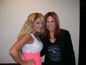 Leah and songwriter extraordinaire, Victoria Shaw
