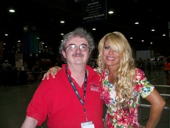 Bob Doerschuk/CMA Close Up magazine editor w/ Leah
