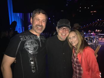 Une photo avec Eddie Bayers, drummer ayant gagné plusieurs prix renommés.
