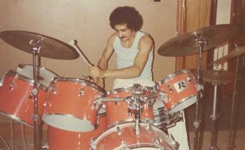 Second Drum Set: Bought 3/27/1976 in Atlantic City NJ. This kit was played on the Jerry Lewis Telethon.
