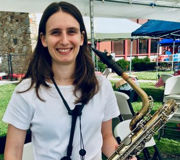 Erin Villamizar, sax

